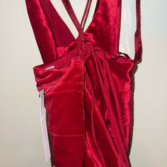 ASOS DESIGN RED CARPET DRESS - Picture 8 of 10